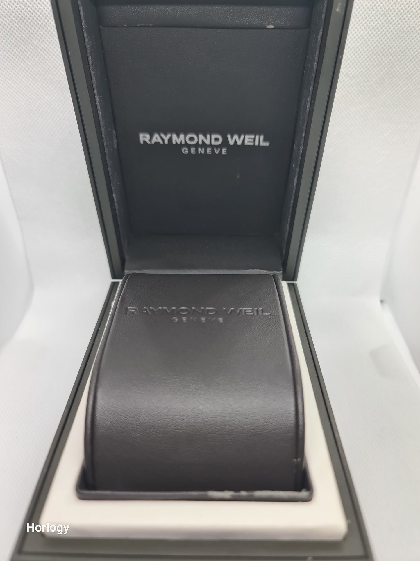 Raymond Weil 5030 Chronograph - Luxury Quartz Watch in Excellent Condition